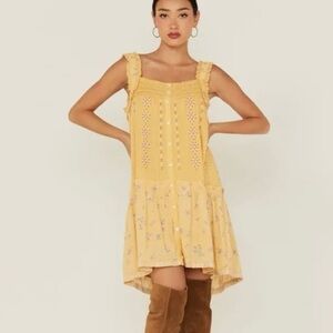 Miss Me yellow embroidery dress with gold stripes. Size Medium NWT of $79.00